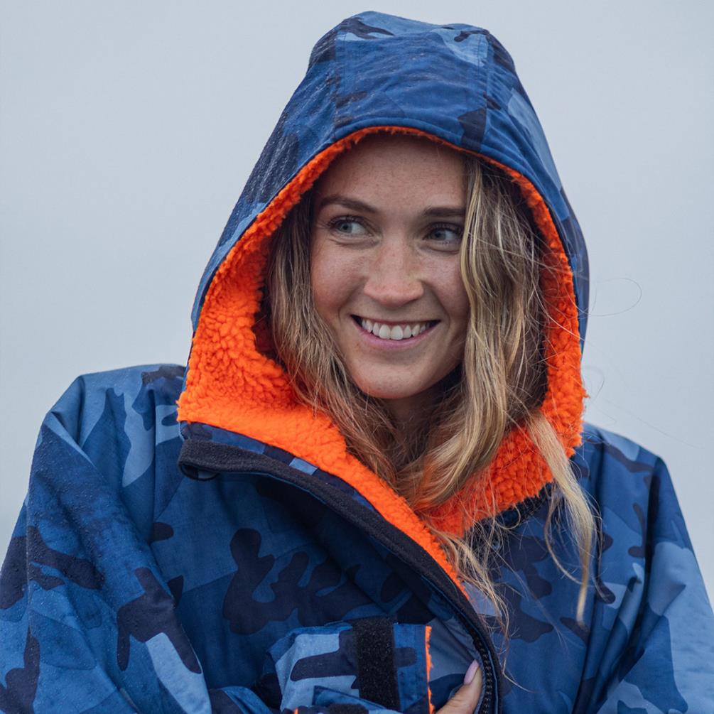 dryrobe Advance Long Sleeve Changing Robe - Blue Camo / Orange Extra Image 6